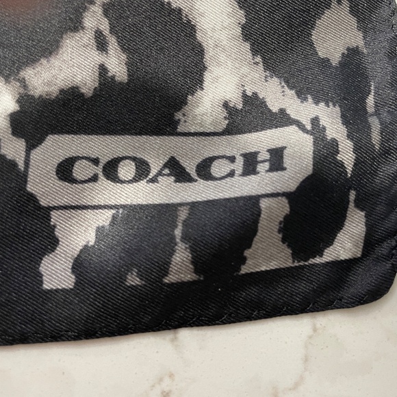 NWT Coach Leapard Print Silk Scarf 36x36" ($120) - Picture 2 of 5